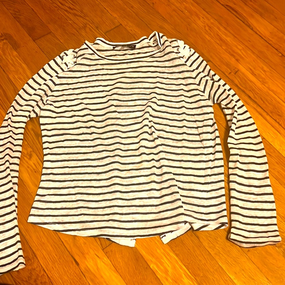 Striped linen shirt with tie detail